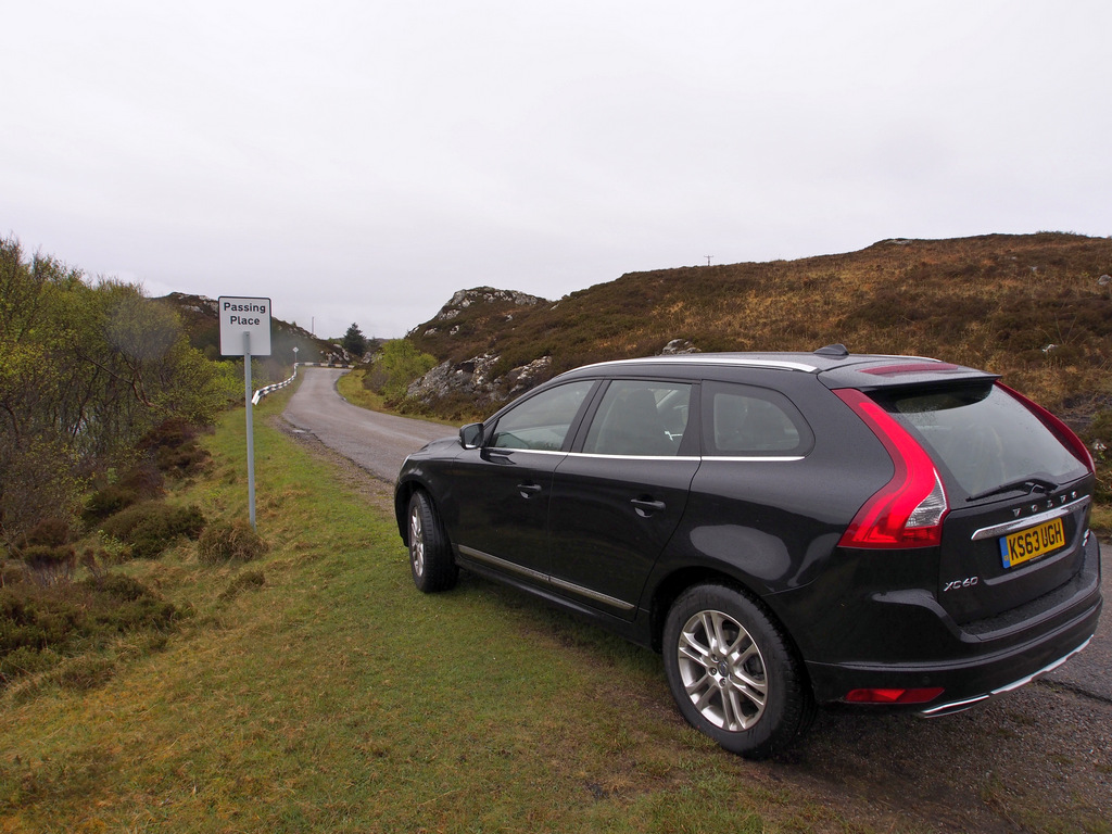 toLochinver_0840.JPG - On the road to Lochinver in the rain