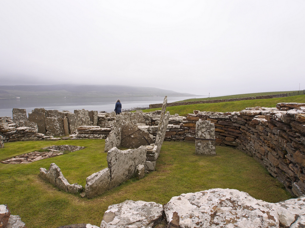 Gurness_0984.JPG - Broch of Gurness looking across Eynhallow Sound to Rousay.