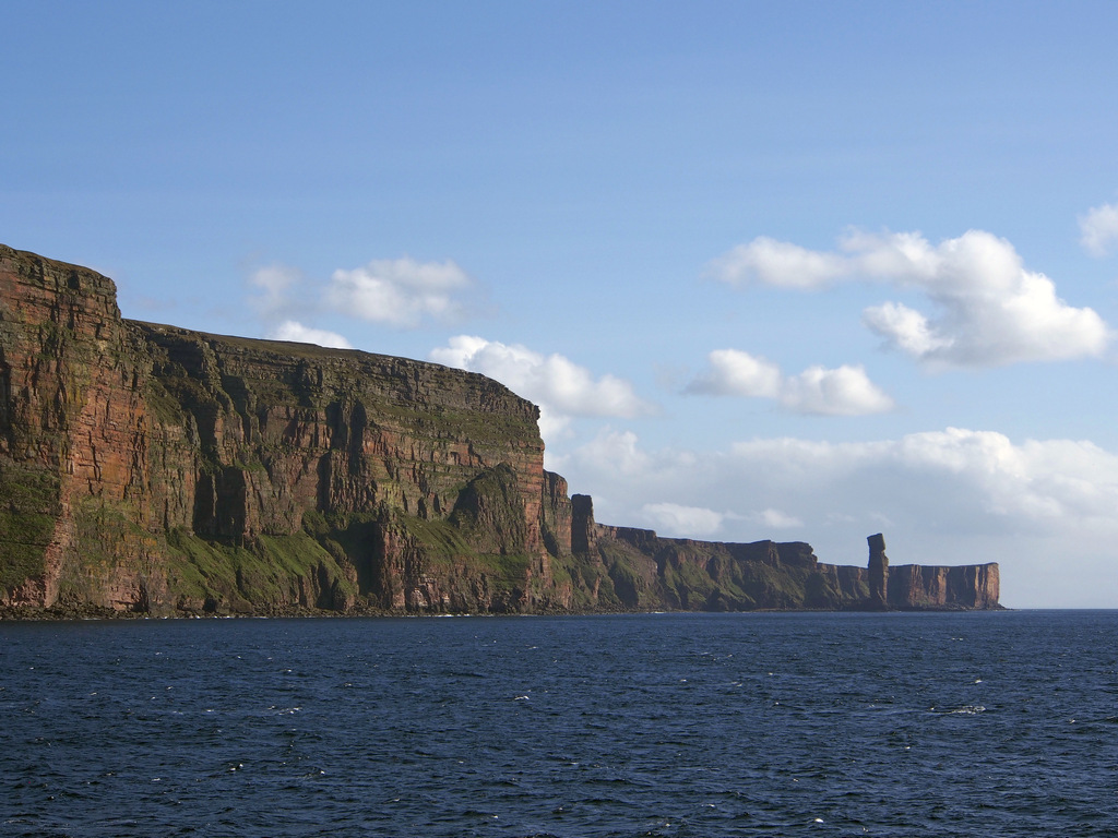 Hoy_0529a.JPG - Old Man of Hoy