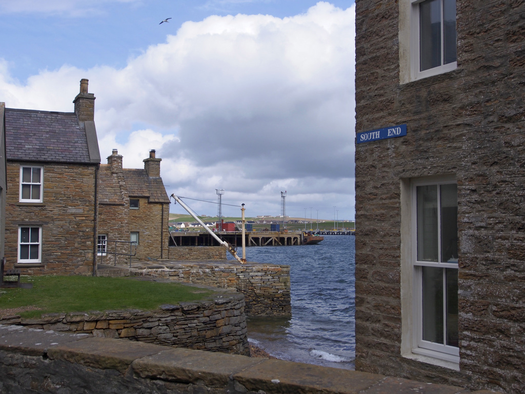 Stromness_0461.JPG - Stromness waterfront.