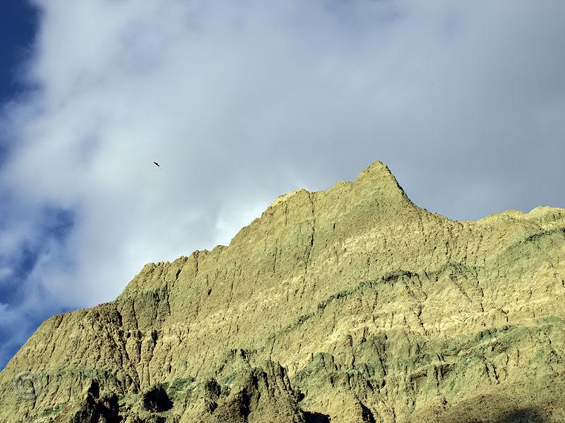 bluebasin570.jpg - Approaching the Blue Basin