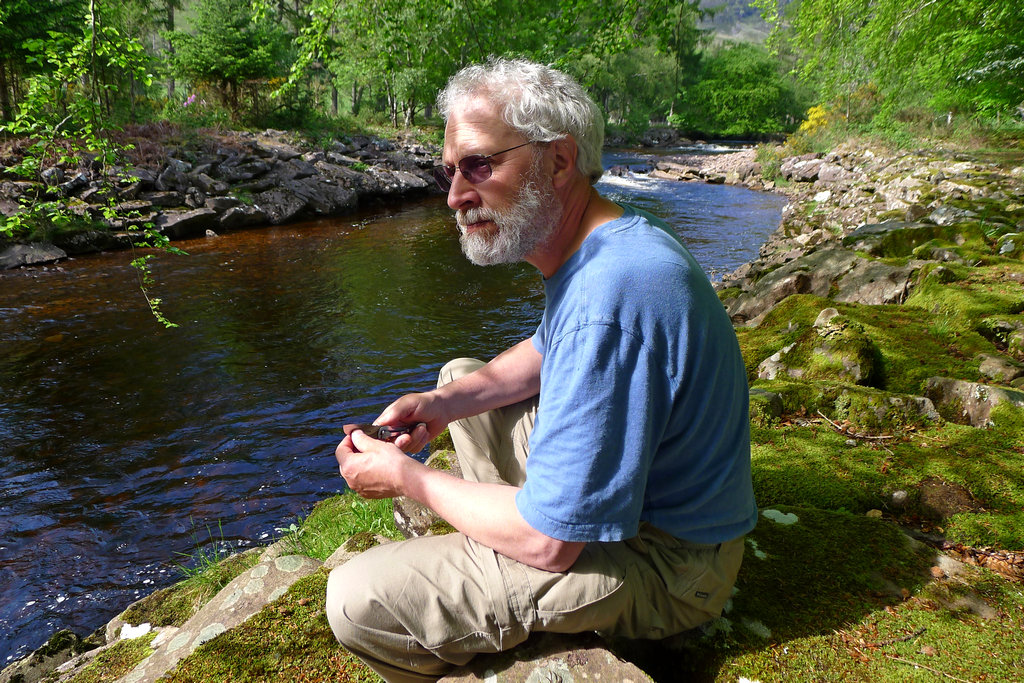 ApplecrossRiver_R0429a.JPG - Mike at Applecross River