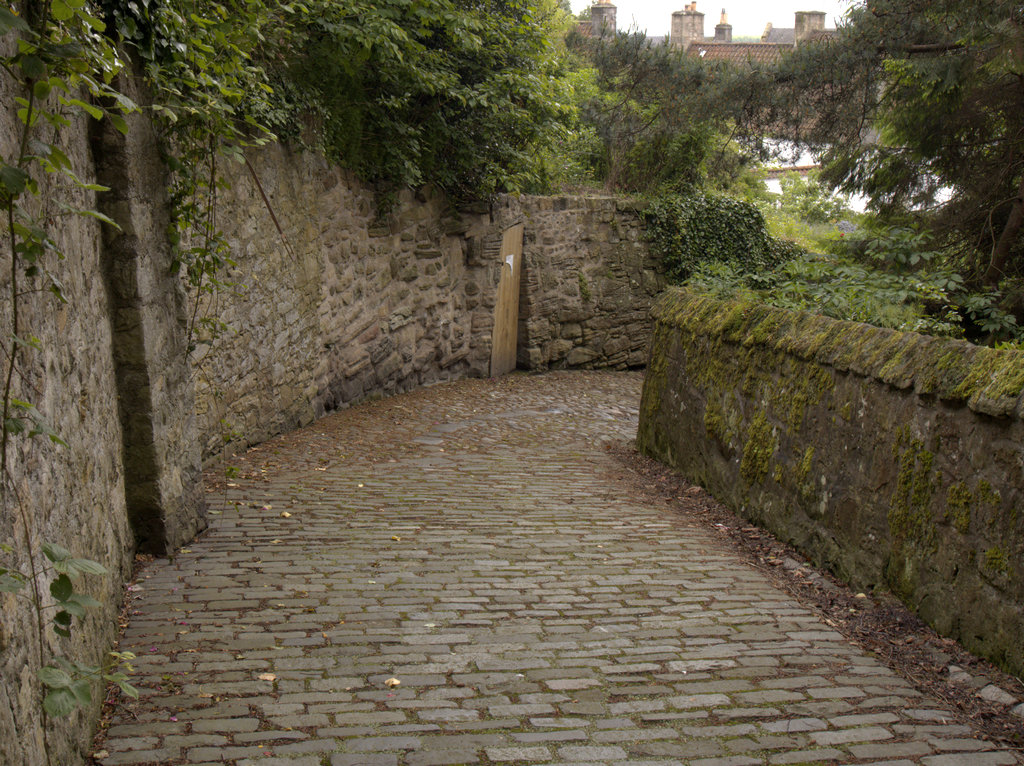 Culross_1177.jpg - Hagg's Wynd