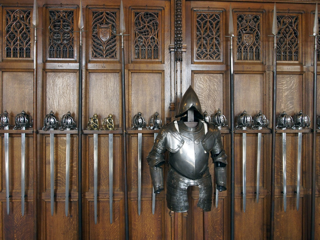 Castle_0038.jpg - Weaponry lining the walls of the Great Hall in Edinburgh Castle.