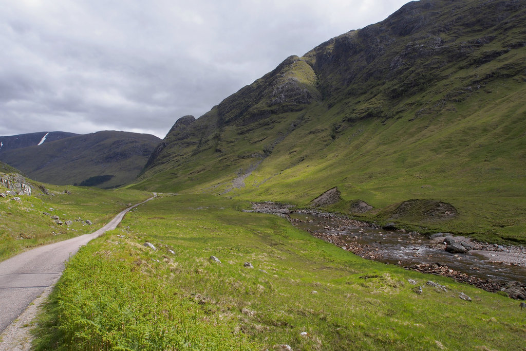 GlenEtive_0569.JPG - Glen Etive road