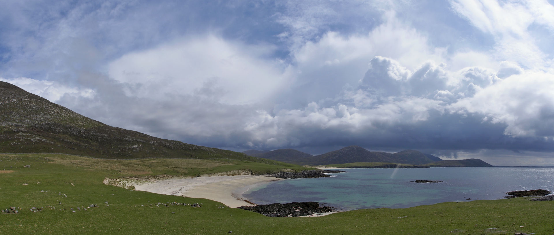 Tra'ighnaCleavag_0323-26.jpg - Looking back toward Northton from the chapel.