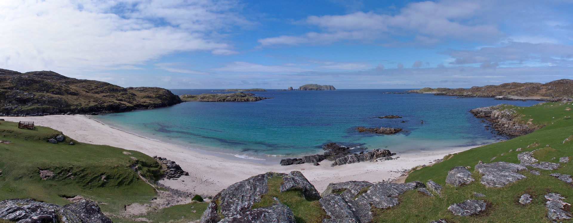 Bosta-1250-53_stitch.jpg - Bosta on Great Bernera Island. Site of an Iron Age Village which was uncovered by a storm.