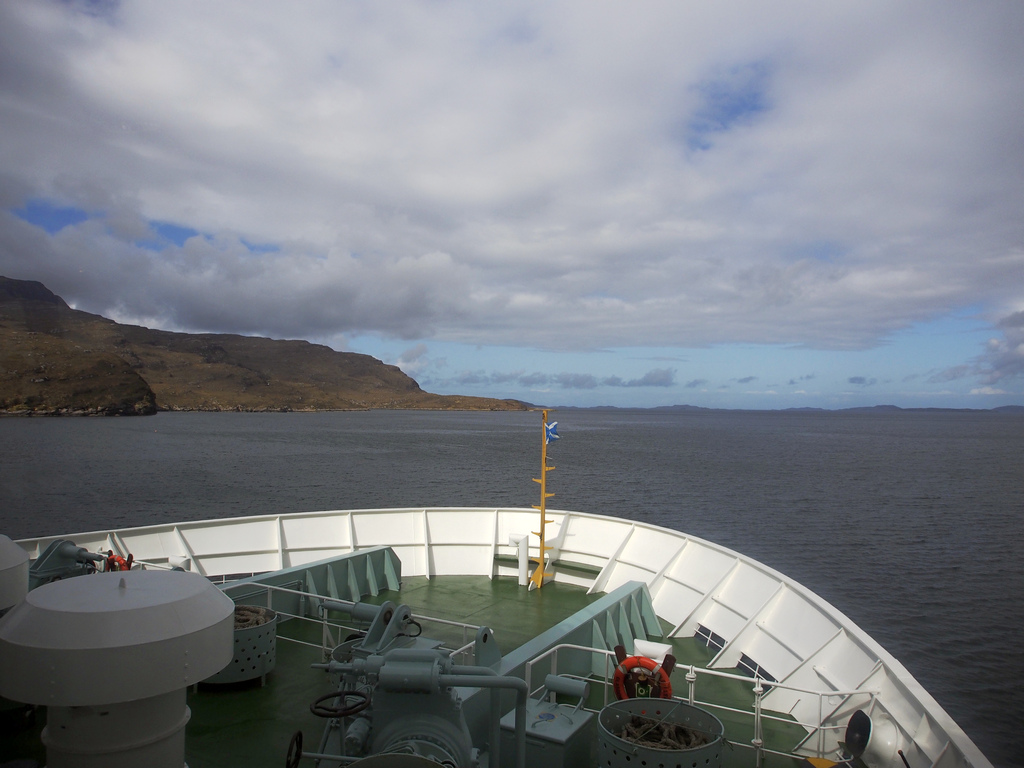 ferry_1029a.JPG - heading to Stornoway