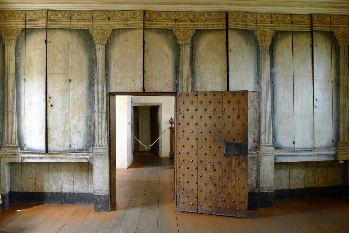 StirlingCastle_R0492.JPG - High Dining Room in Argyll's Lodging. A 17th-century town-house situated below Stirling Castle.